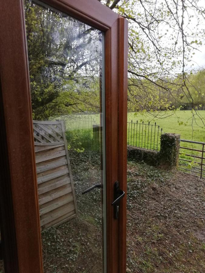 Durham donkey rescue Shepherds hut Hotel Buitenkant foto
